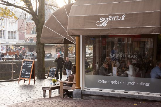 mpluskassa, brasserie spiegelaar